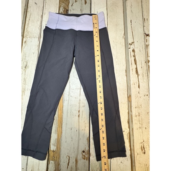 Lululemon Size 4 Power Pose Crop Gray Lilac thick luon purple yoga Leggings - Picture 5 of 8